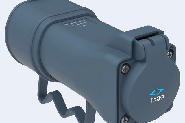 Togg T10F V2L Adaptörü