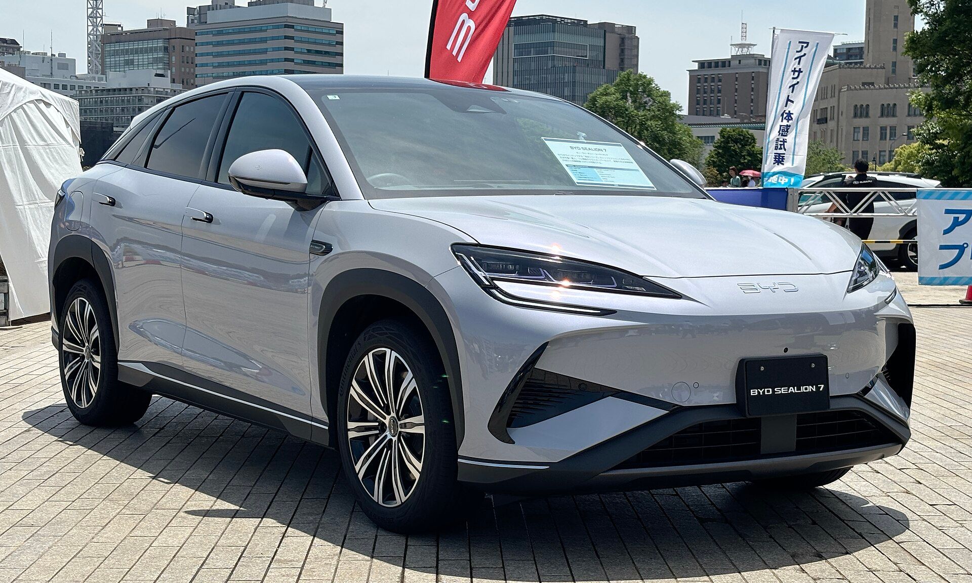 BYD Sealion 7