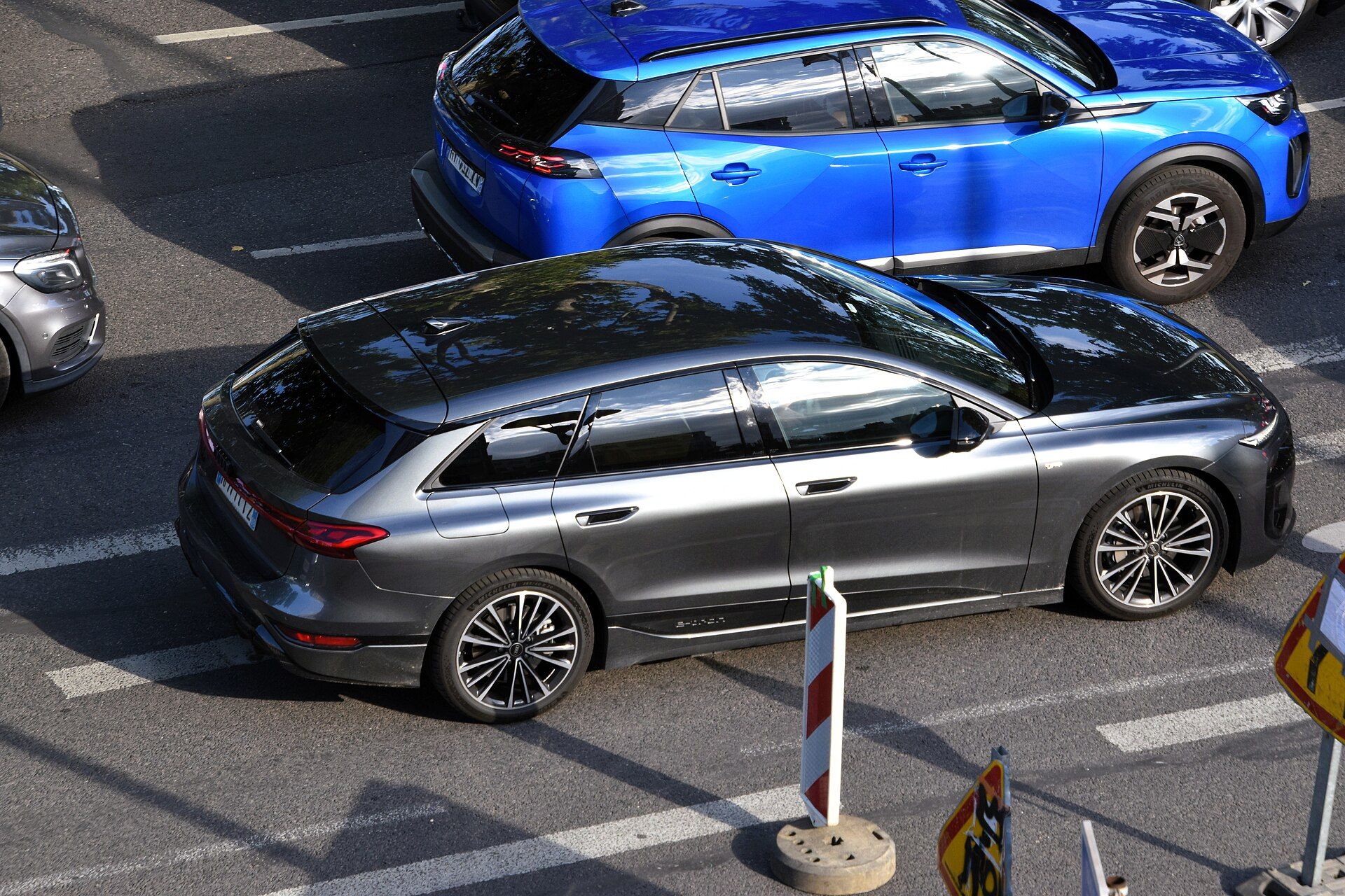 Audi A6 Avant e-tron, ön çapraz görünüm