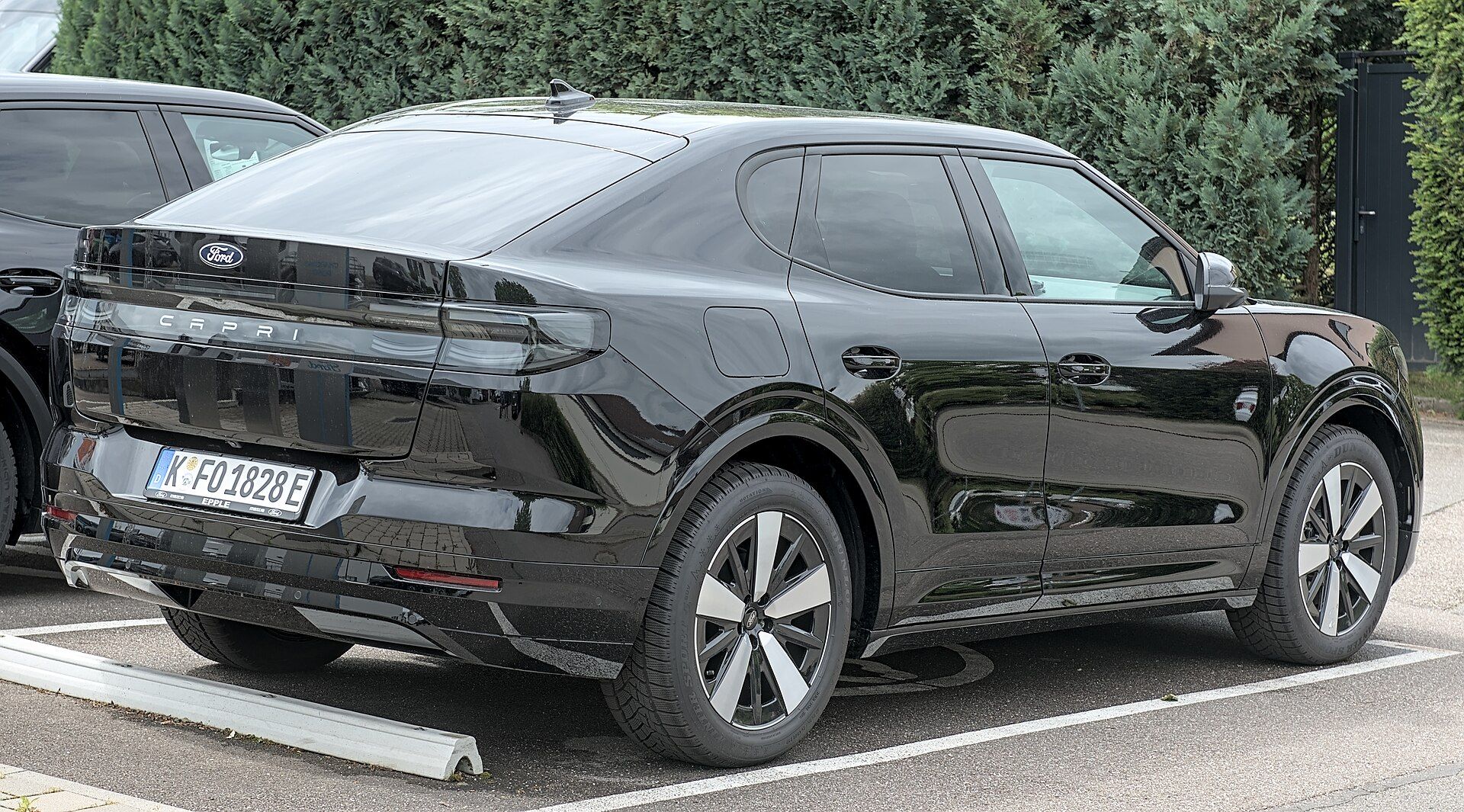 Ford Capri (2024, elektrikli), yandan görünüm
