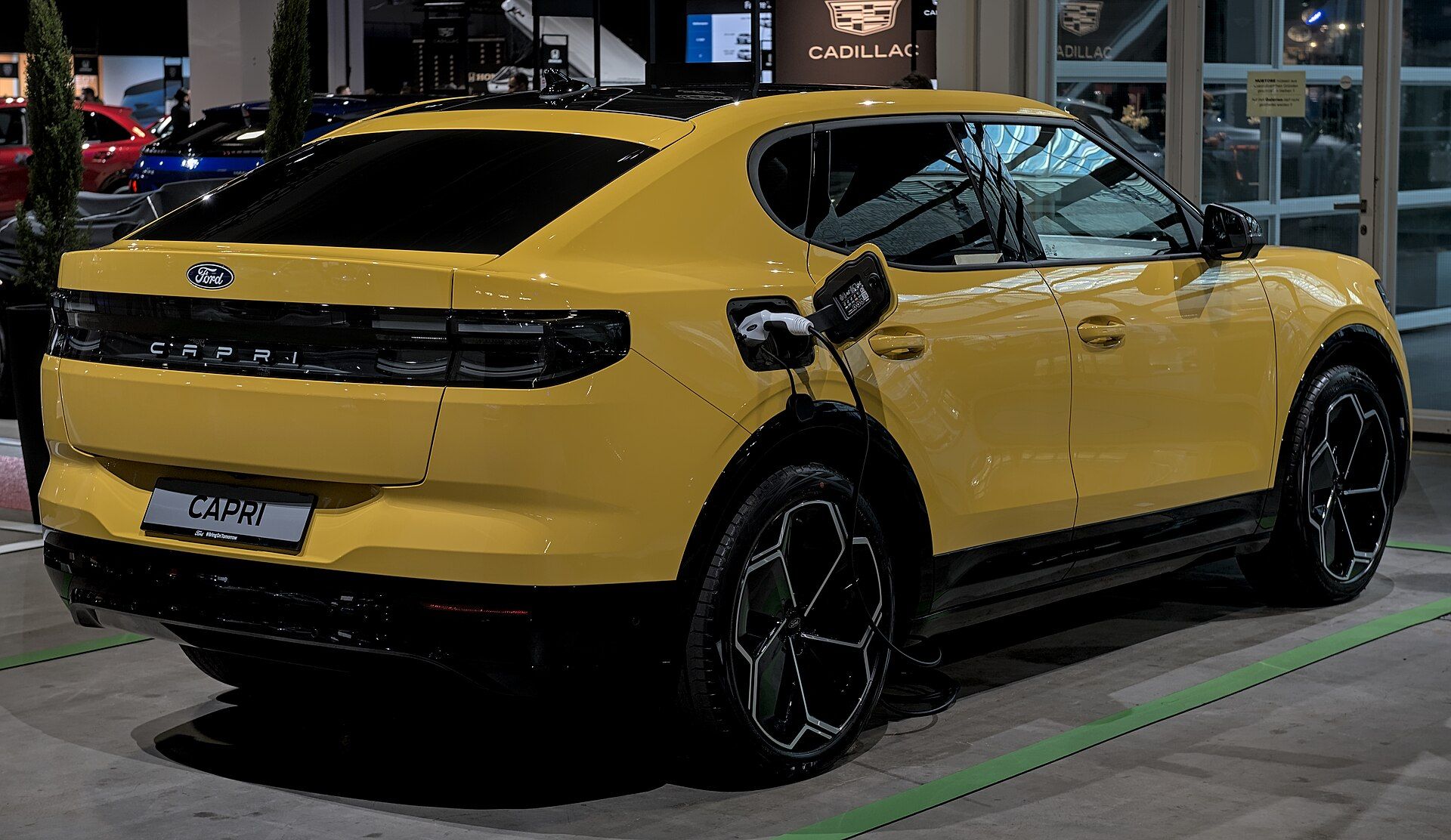 Ford Capri (2024, elektrikli), Auto Zürich 2024 fuarında arka çapraz görünüm
