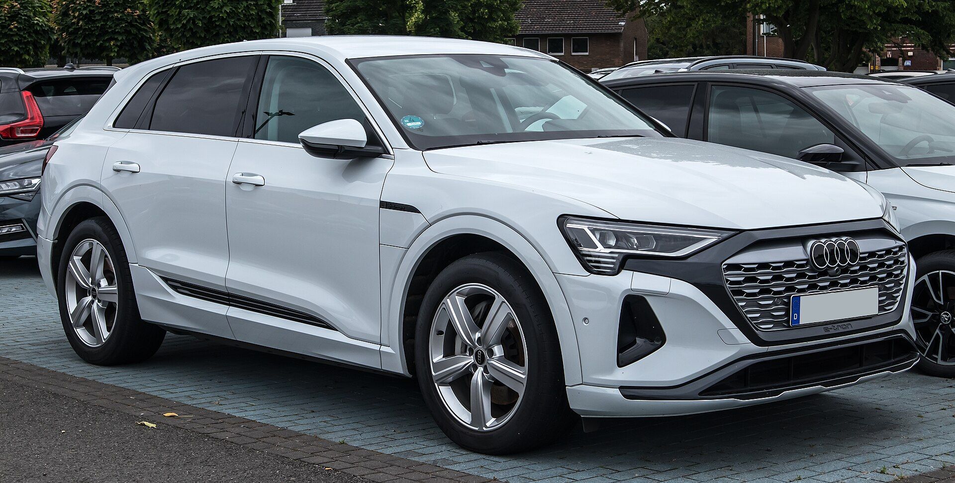 Audi Q8 e-tron (facelift), ön görünüm
