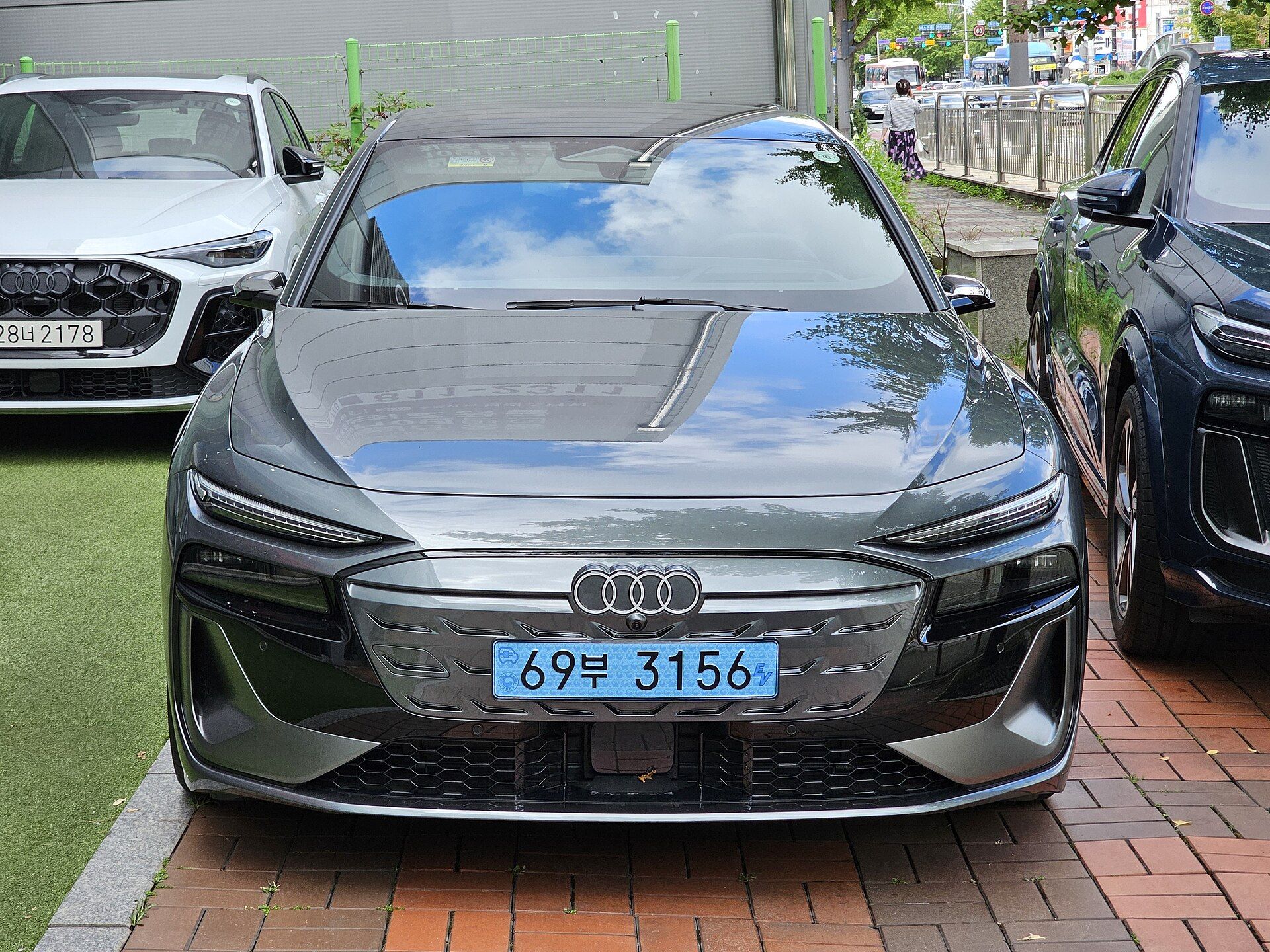 Audi A6 Sportback e-tron performance, ön çapraz görünüm