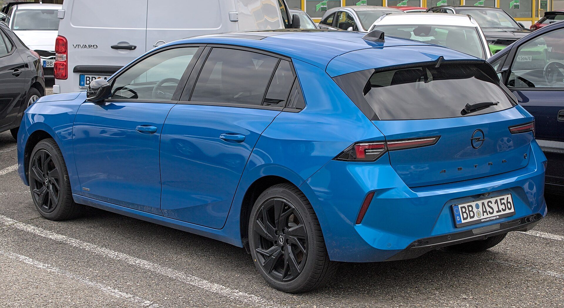 Opel Astra Electric, dış mekân görünümü