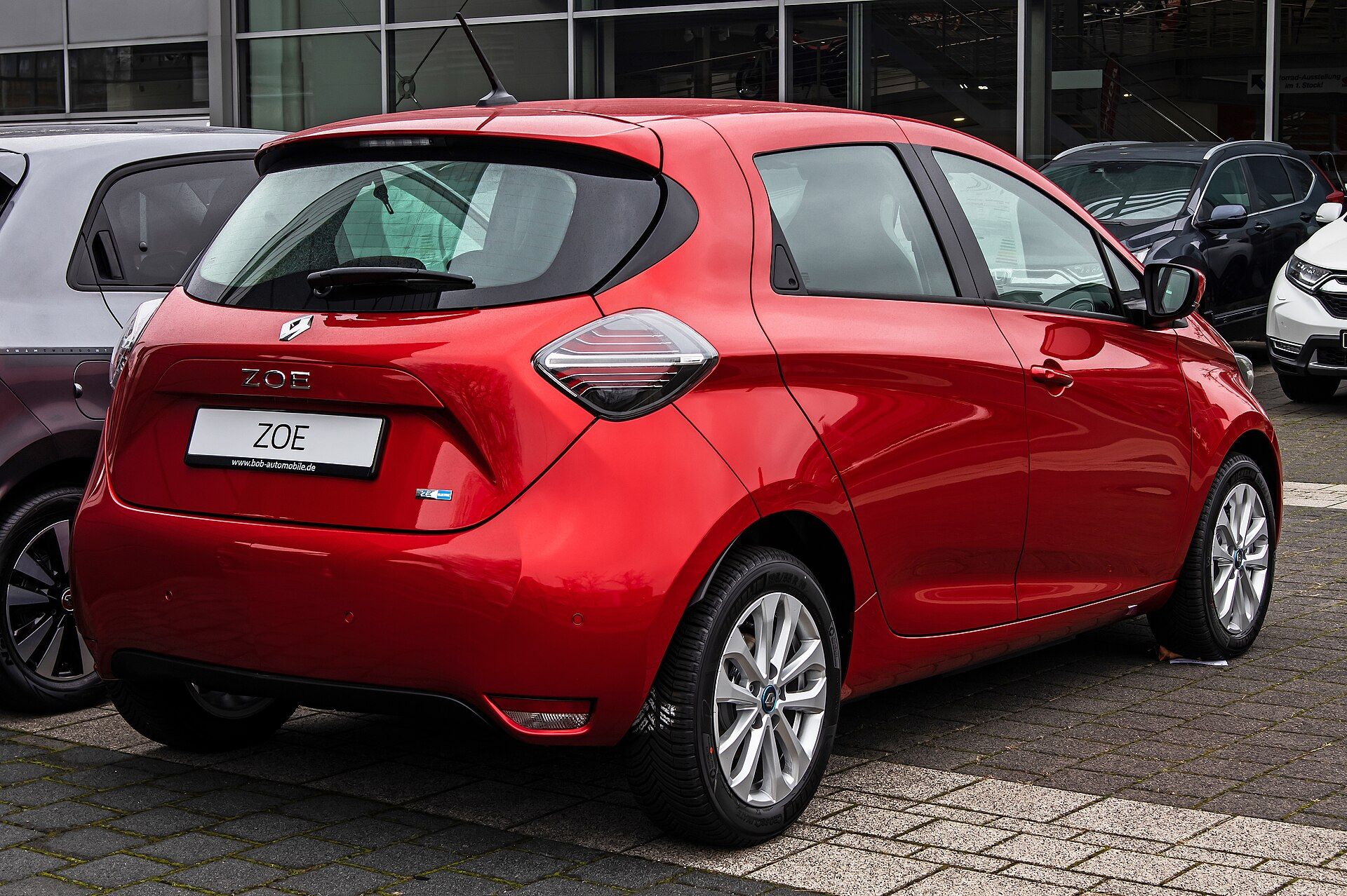 Renault Zoe R110 Z.E.50 Experience (makyajlı), arka çapraz görünüm